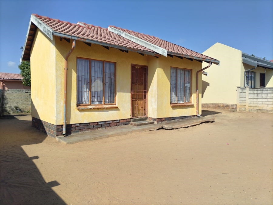 2 Bedroom Property for Sale in Tlhabane West North West